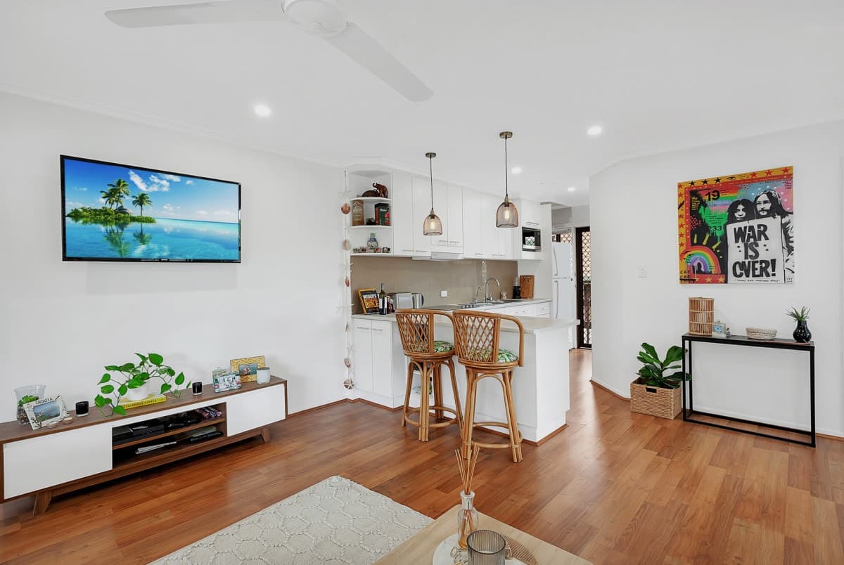 1/12 Stanley Street, Burleigh Heads, Burleigh Heads - Image 1