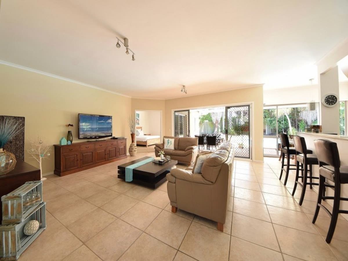 14 Turramurra Drive, ROBINA, Robina - Thumbnail 3
