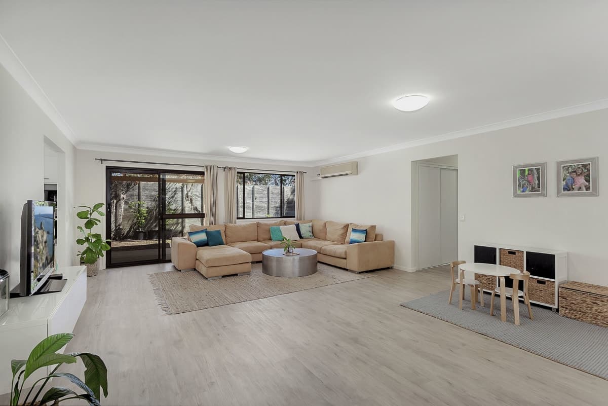 64 Barrier Reef Drive, Mermaid Waters, Mermaid Waters - Thumbnail 3