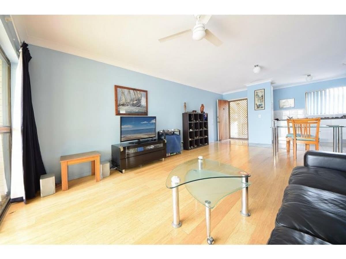 45/20 Barbet Place, BURLEIGH WATERS, Burleigh Waters - Thumbnail 3