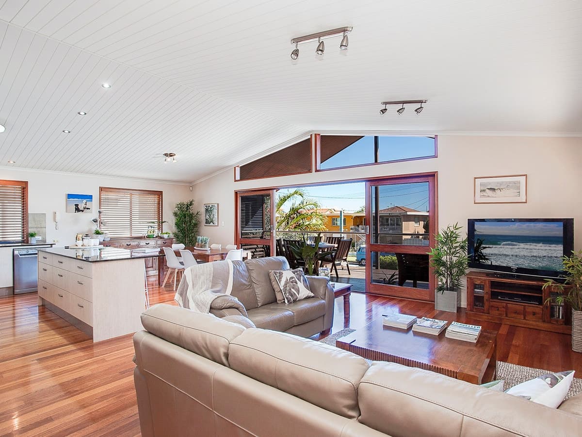 8 Ferny Fairway, Burleigh Heads, Burleigh Heads - Thumbnail 2