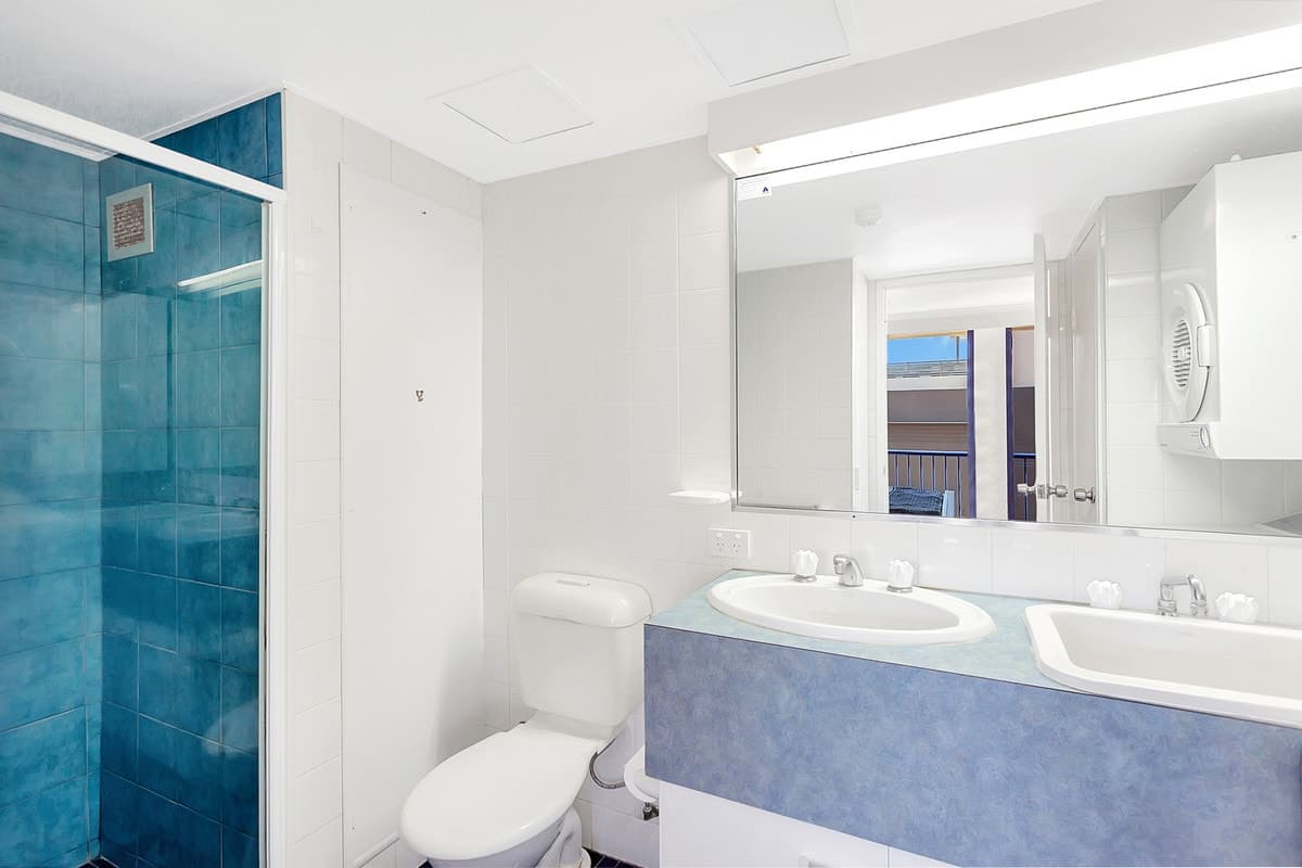 602/9 Laycock Street, Surfers Paradise, Surfers Paradise - Thumbnail 7