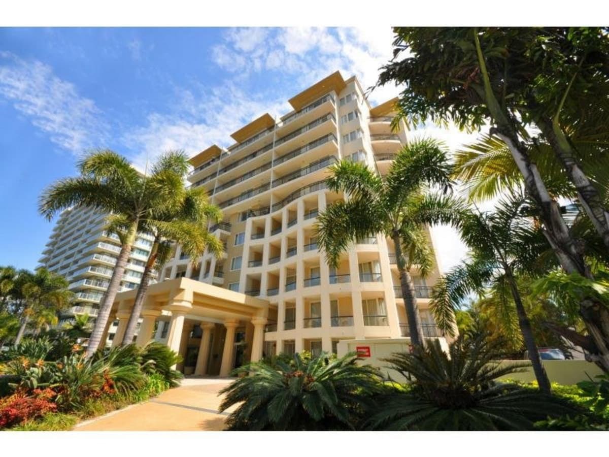 1002/2988 Surfers Paradise Boulevard, SURFERS PARADISE, Surfers Paradise - Thumbnail 2