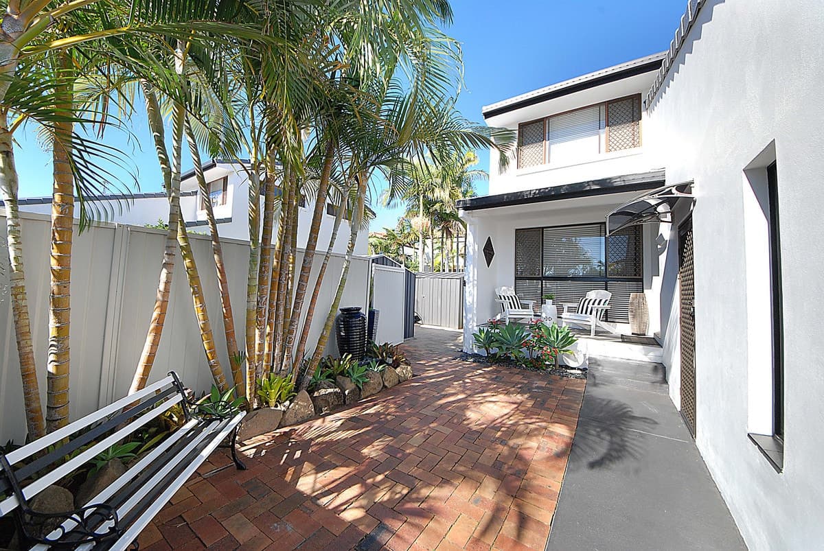 11/2-34 Karbunya Street, Mermaid Waters, Mermaid Waters - Image 1