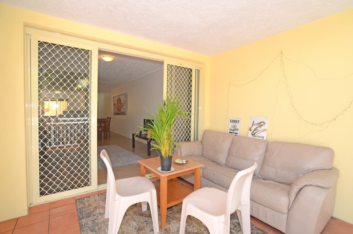 4/2103 Gold Coast Highway, Miami, Miami - Thumbnail 6