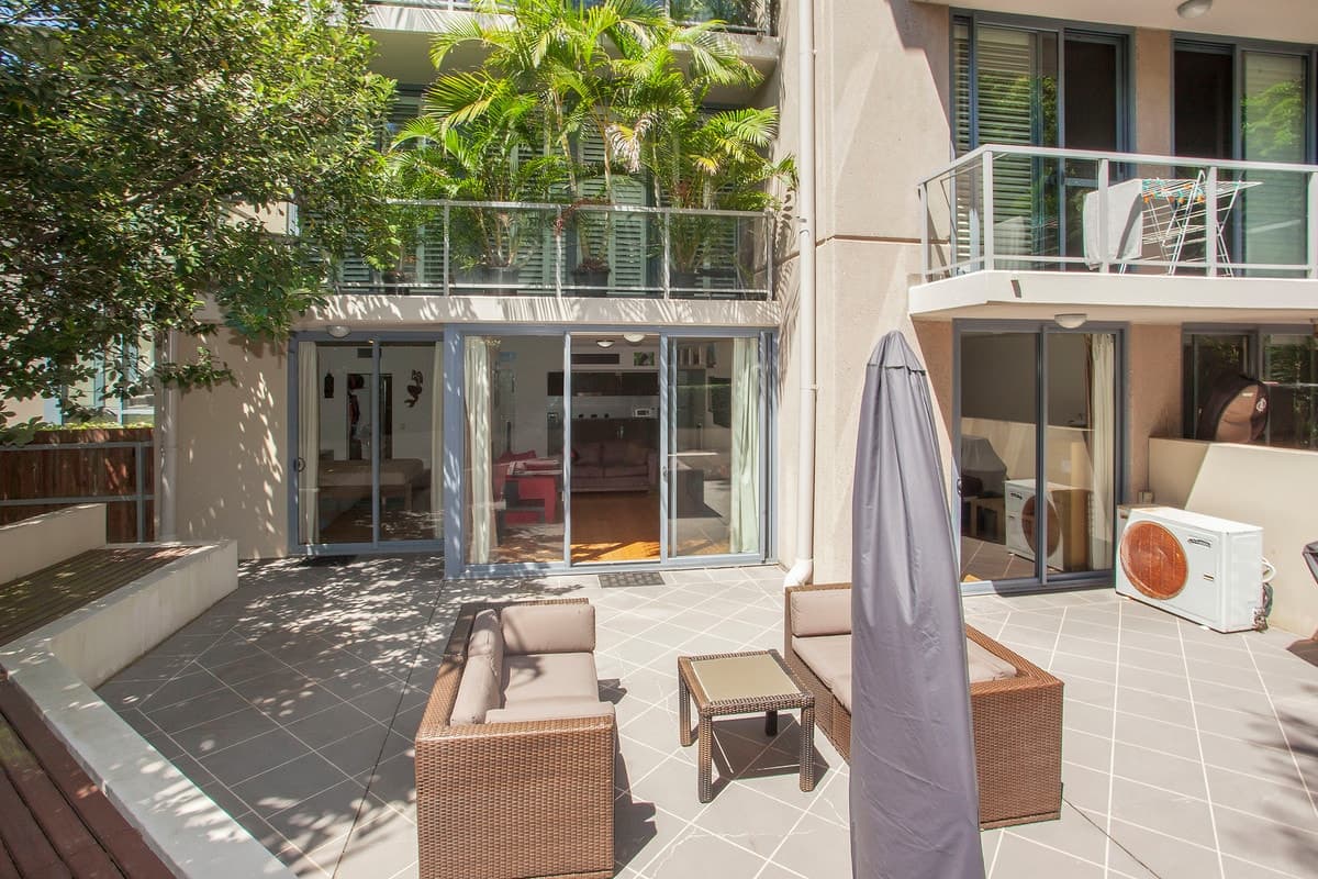 2066/1 Ocean Street, Burleigh Heads, Burleigh Heads - Thumbnail 3