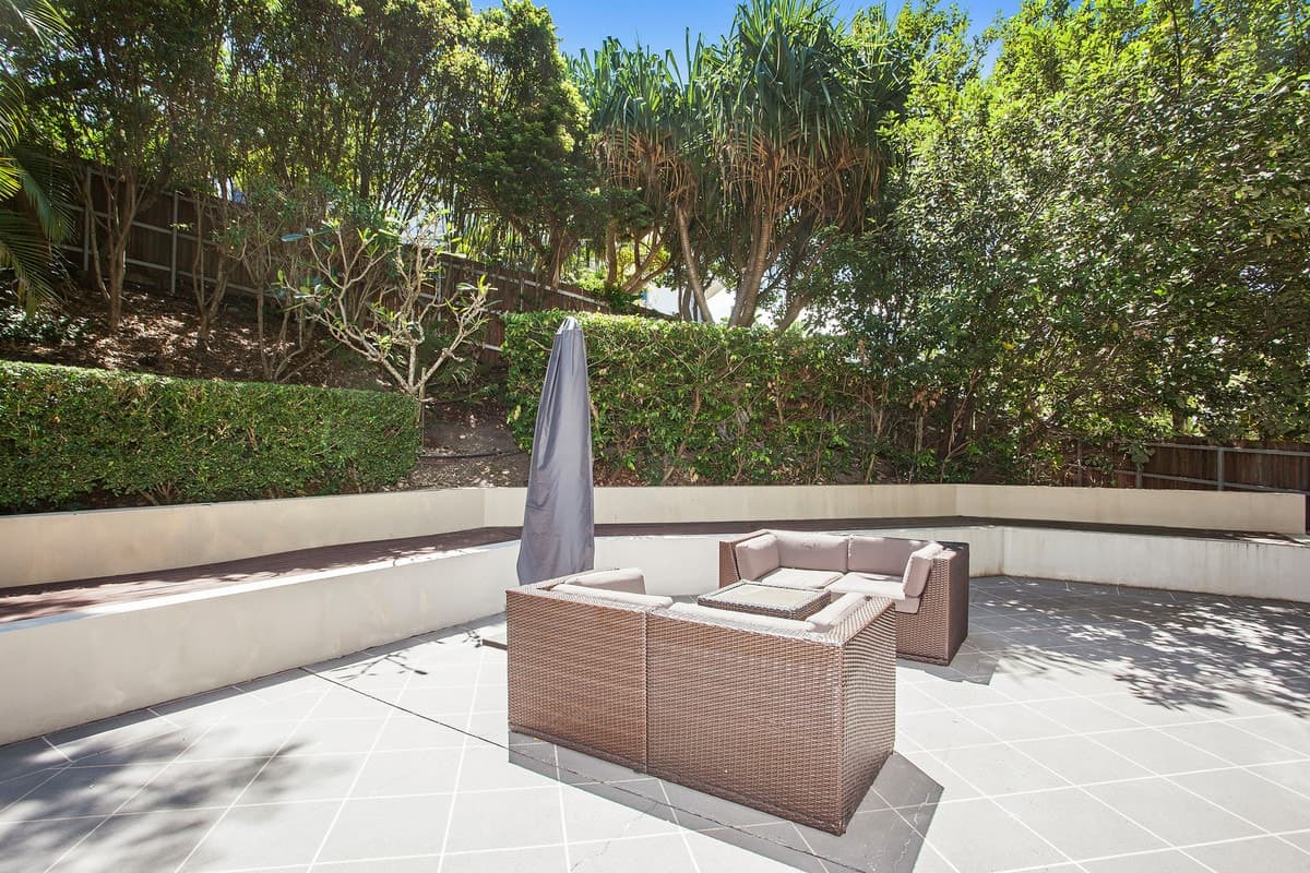 2066/1 Ocean Street, Burleigh Heads, Burleigh Heads - Thumbnail 4