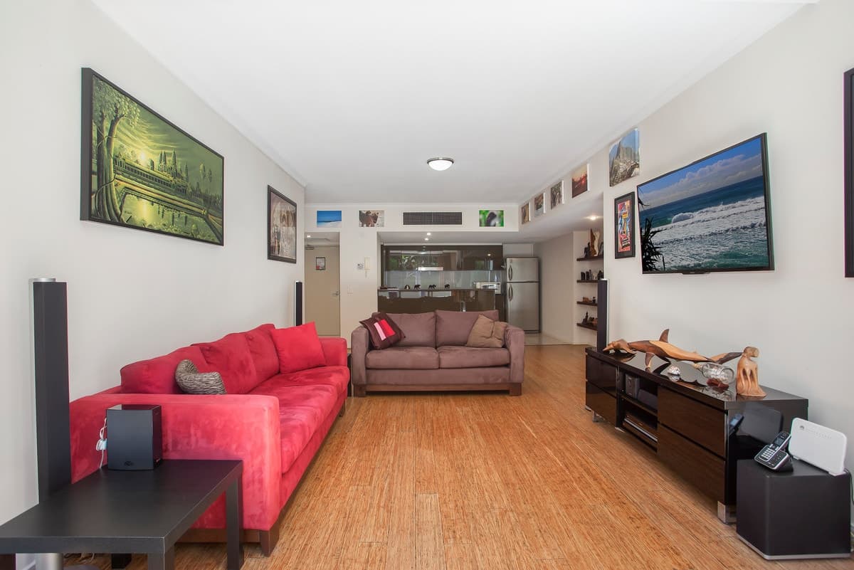 2066/1 Ocean Street, Burleigh Heads, Burleigh Heads - Thumbnail 5