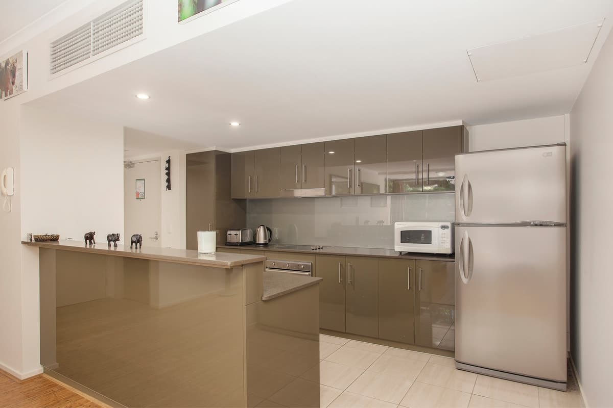 2066/1 Ocean Street, Burleigh Heads, Burleigh Heads - Thumbnail 6