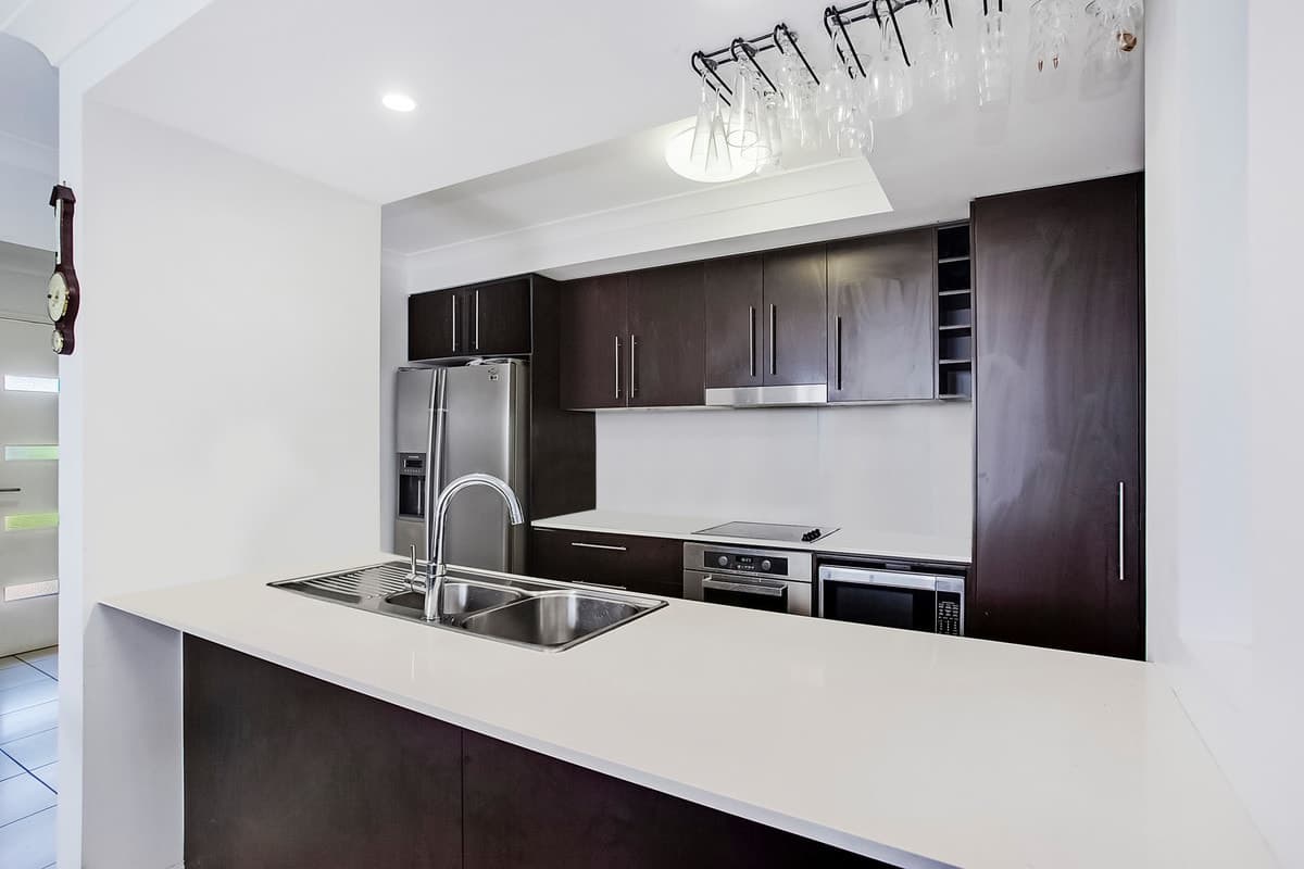 50 Barcelona Way, Burleigh Waters, Burleigh Waters - Thumbnail 3