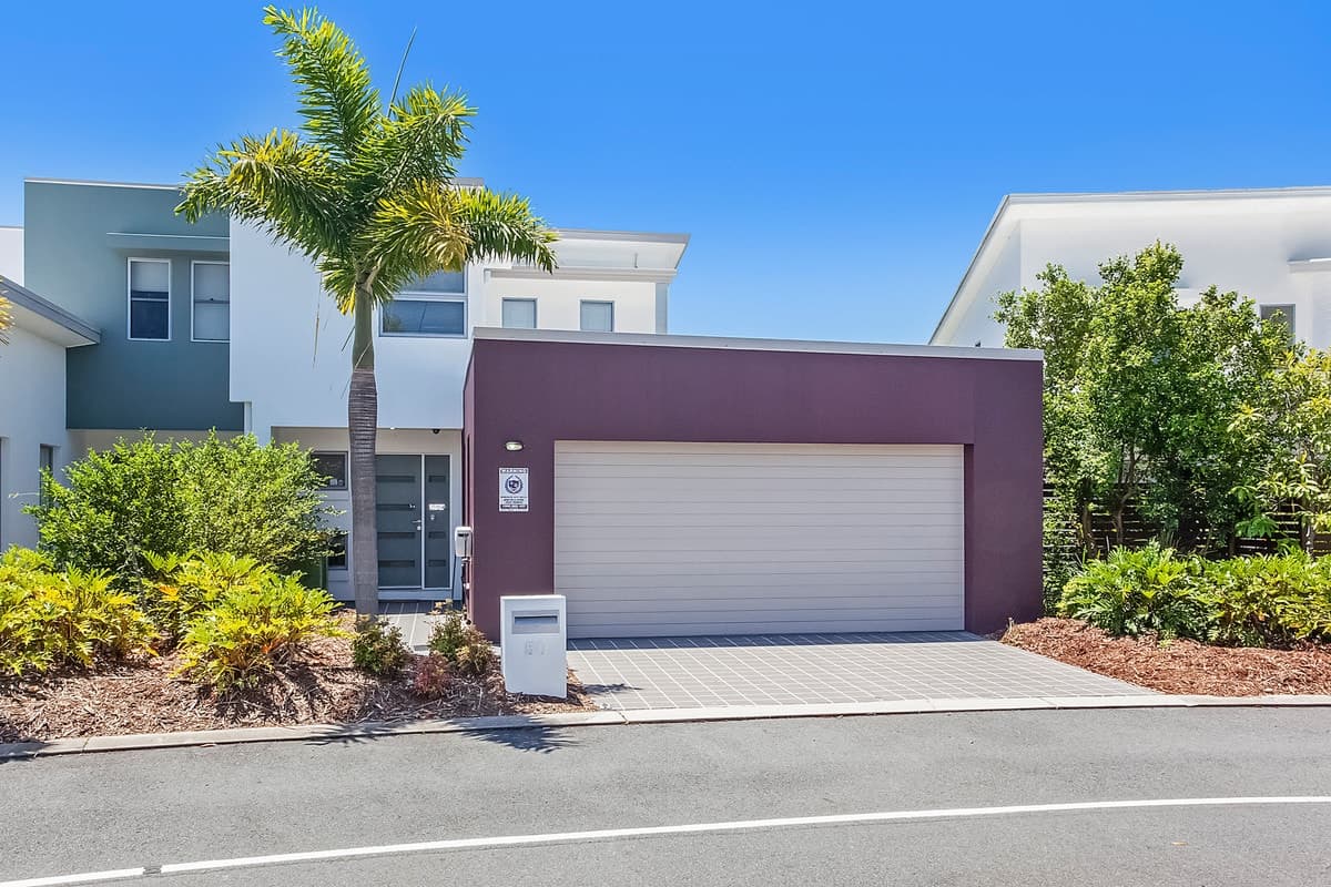 50 Barcelona Way, Burleigh Waters, Burleigh Waters - Thumbnail 4