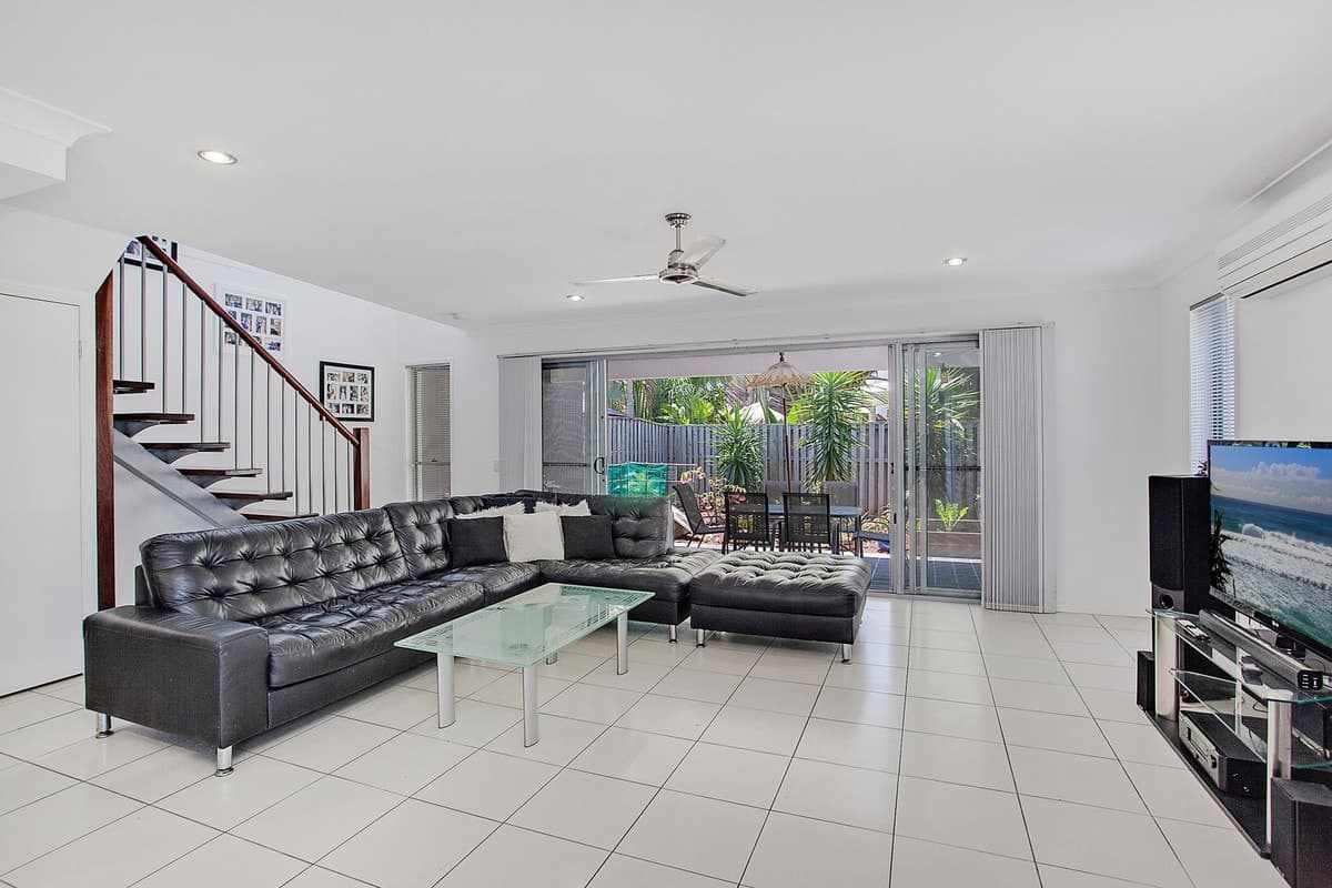 50 Barcelona Way, Burleigh Waters, Burleigh Waters - Thumbnail 5