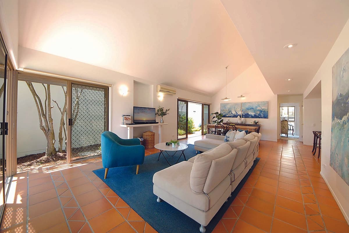 1/60 Messines Crescent, Miami, Miami - Thumbnail 2
