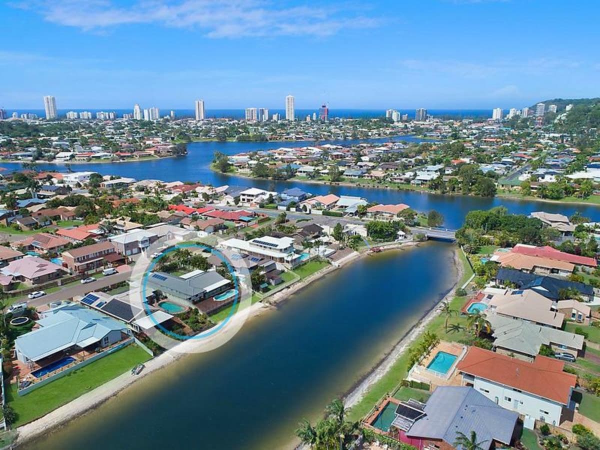51 Pintail Crescent, BURLEIGH WATERS, Burleigh Waters - Image 1