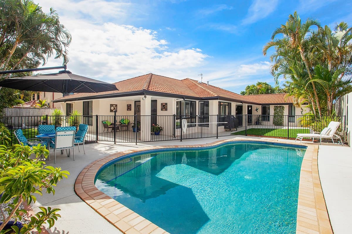 35 Sea Eagle Drive, Burleigh Waters, Burleigh Waters - Thumbnail 2