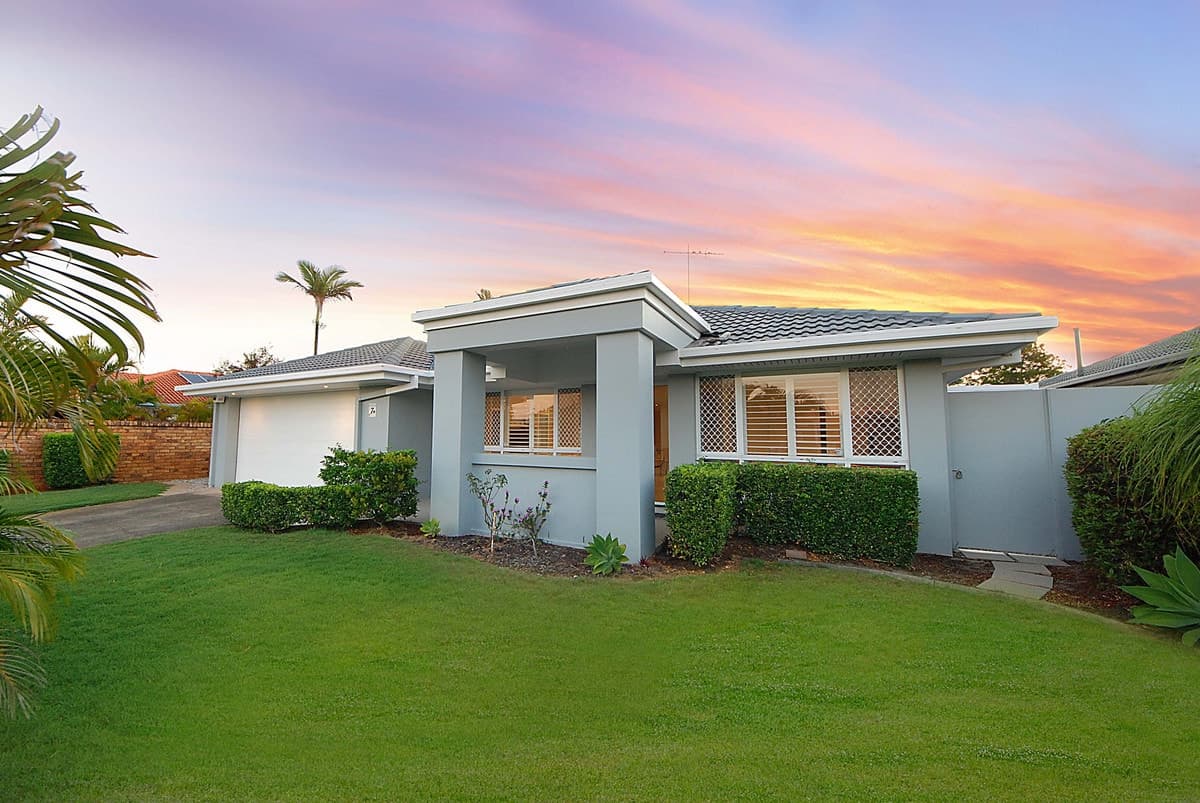 7 Tartan Court, MERMAID WATERS, Mermaid Waters - Image 1
