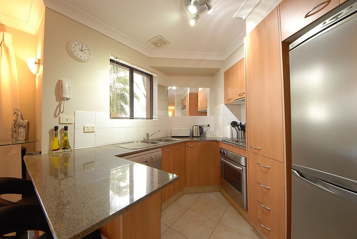 26/5 Fourth Avenue, Burleigh Heads, Burleigh Heads - Thumbnail 3