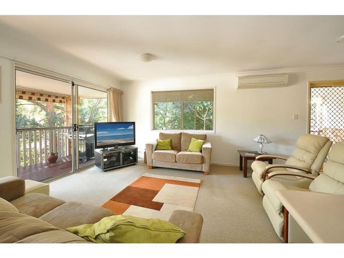 1/5 Kingia Court, BURLEIGH HEADS, Burleigh Heads - Thumbnail 2
