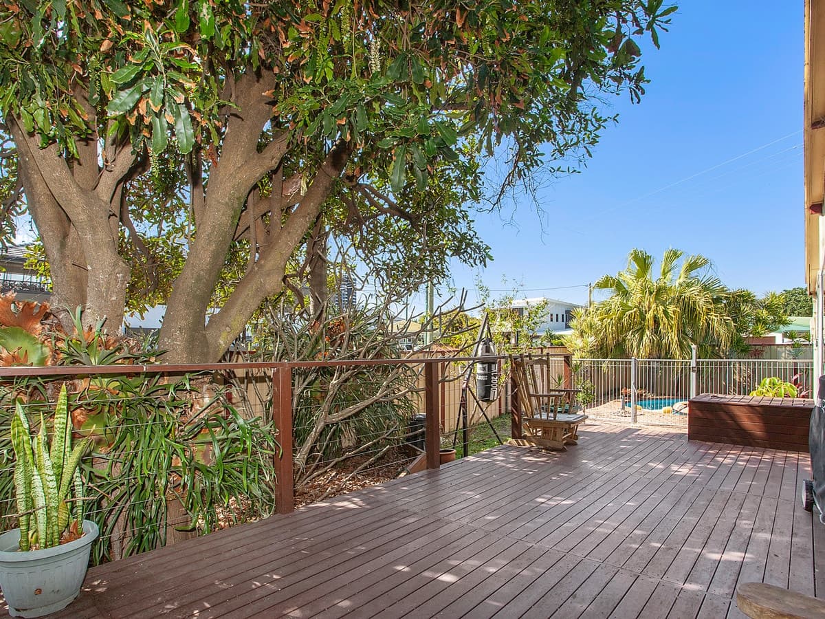 27 Banksia Broadway, Burleigh Waters, Burleigh Waters - Thumbnail 8