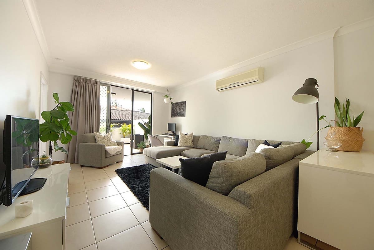 2/2254 Gold Coast Highway, Mermaid Beach, Mermaid Beach - Thumbnail 2