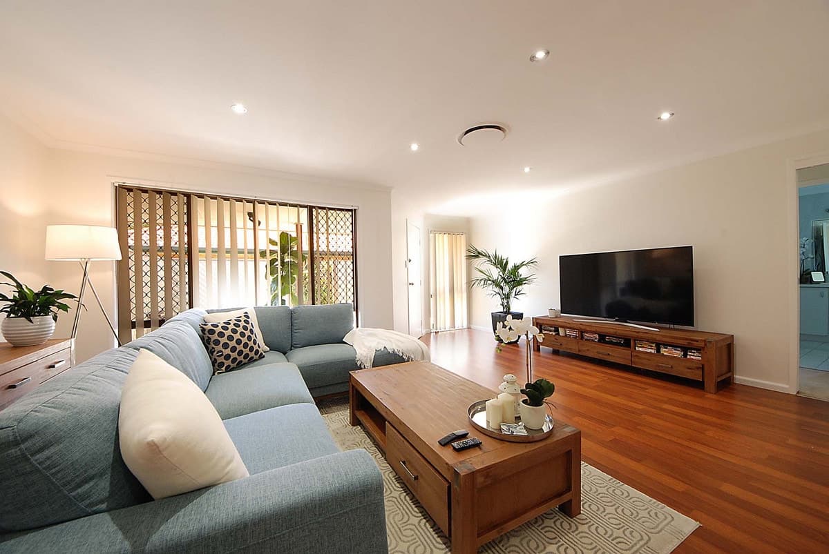 66/12 Landau Court, Miami, Miami - Thumbnail 2
