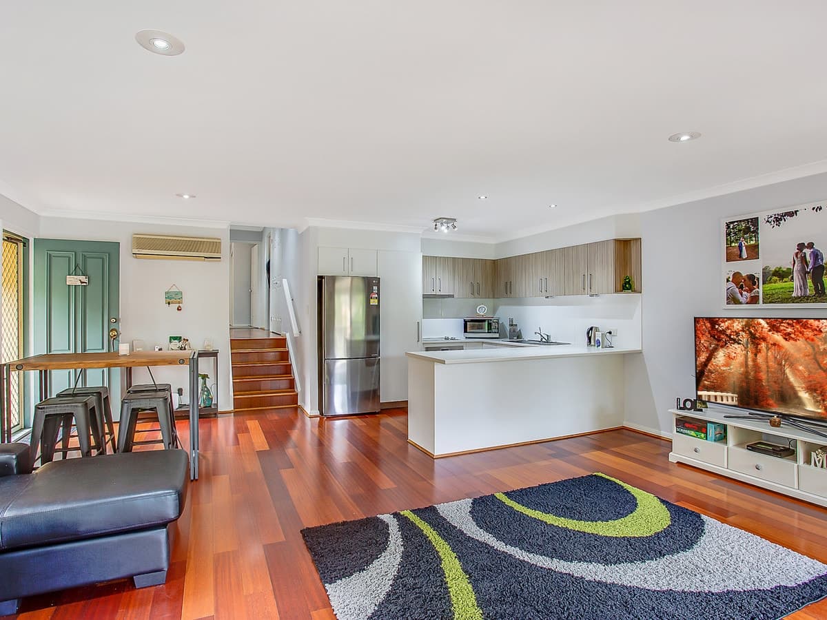 1/1 Kingia Court, BURLEIGH HEADS, Burleigh Heads - Image 1