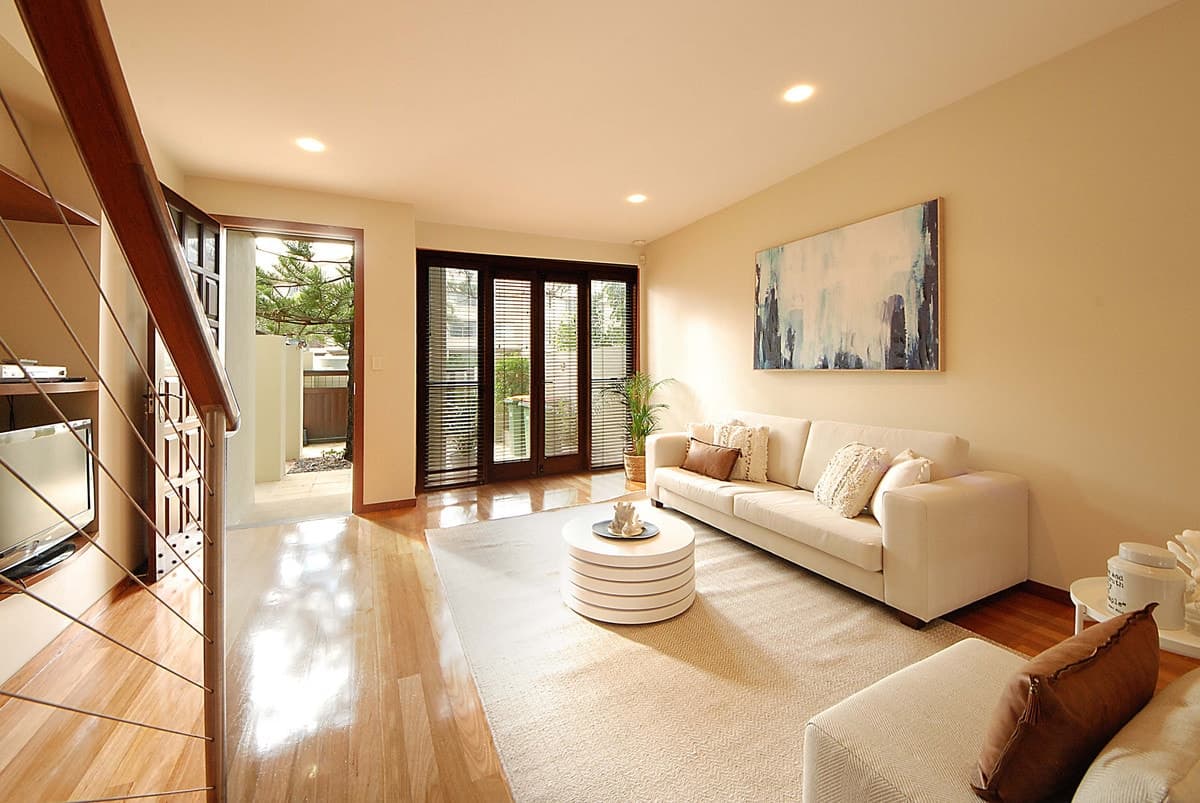2/18 Santa Monica Road, Miami, Miami - Thumbnail 5