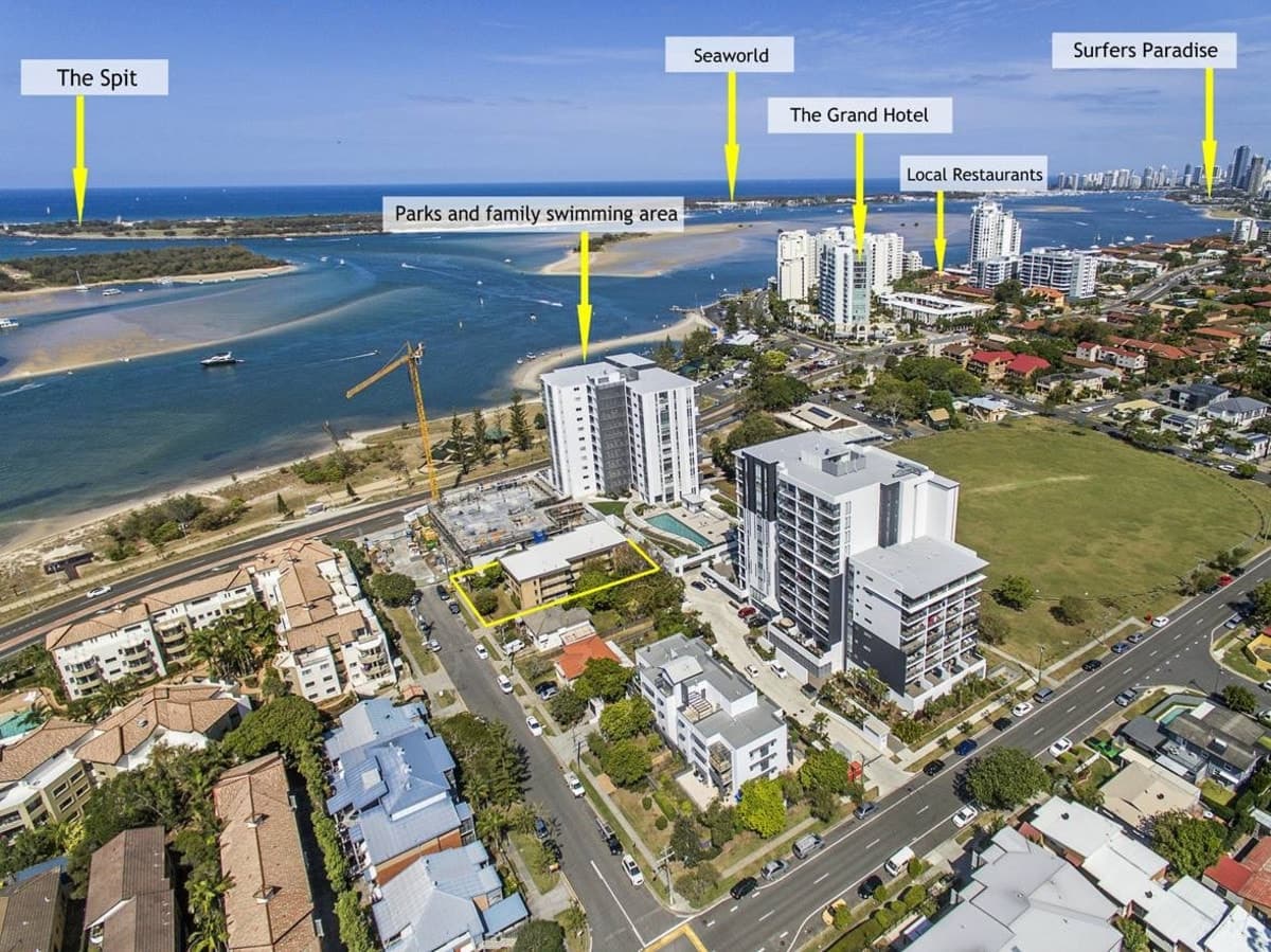 2/6 Parker Street, Labrador, Labrador - Thumbnail 2