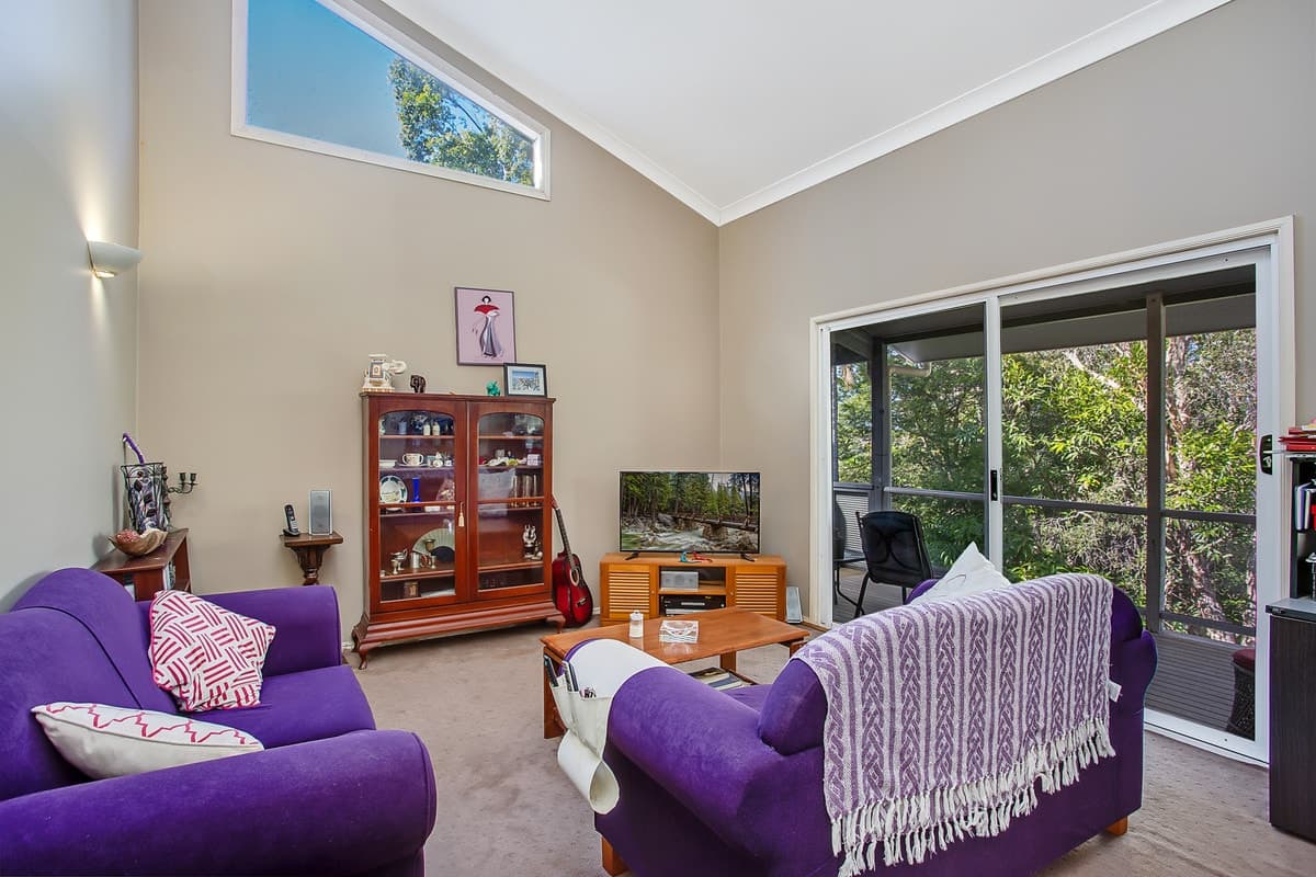 22 Swanbourne Way, Elanora, Elanora - Thumbnail 5
