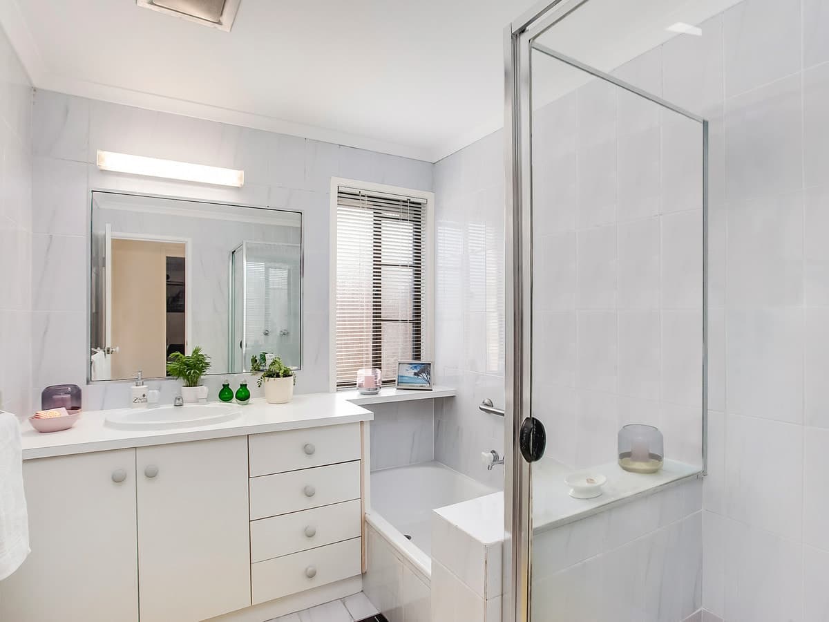 85/12 Landau Court, Miami, Miami - Thumbnail 7