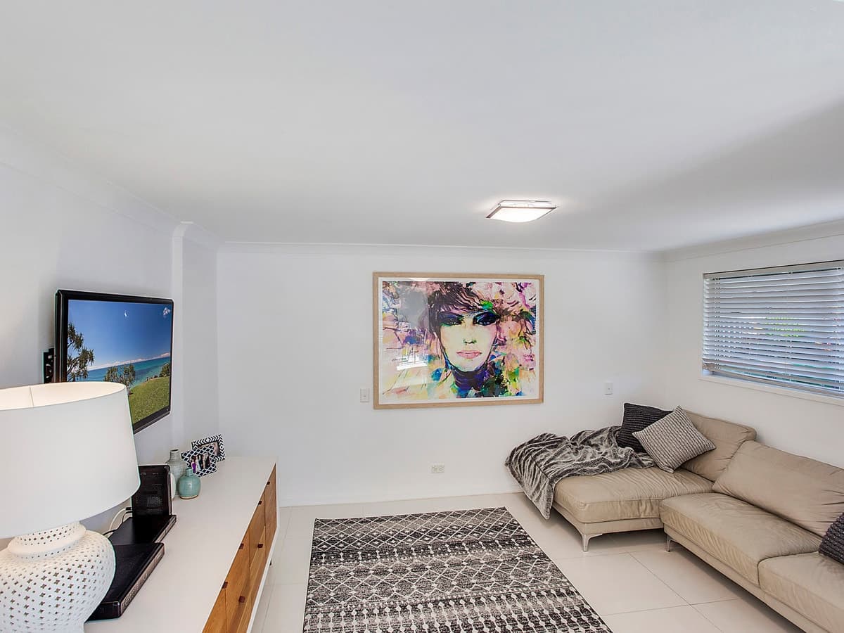 11 Pitta Place, Burleigh Waters, Burleigh Waters - Thumbnail 4