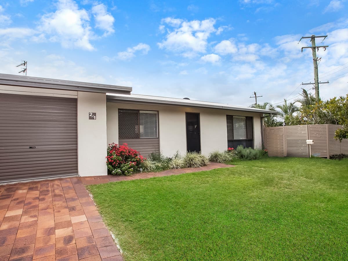 2/1 Snipe Street, Miami, Miami - Image 1