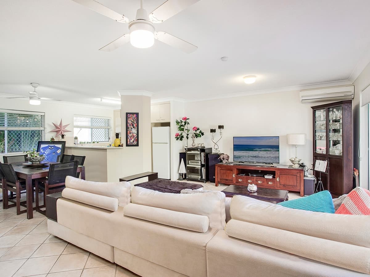 201/19 Burleigh Street, Burleigh Heads, Burleigh Heads - Image 1