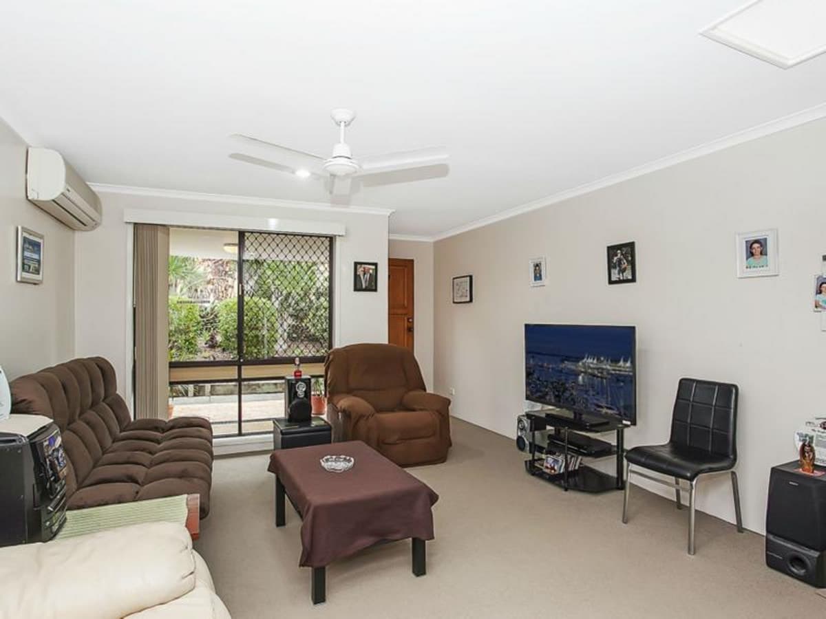 17/170 Bardon Avenue, BURLEIGH WATERS, Burleigh Waters - Thumbnail 3