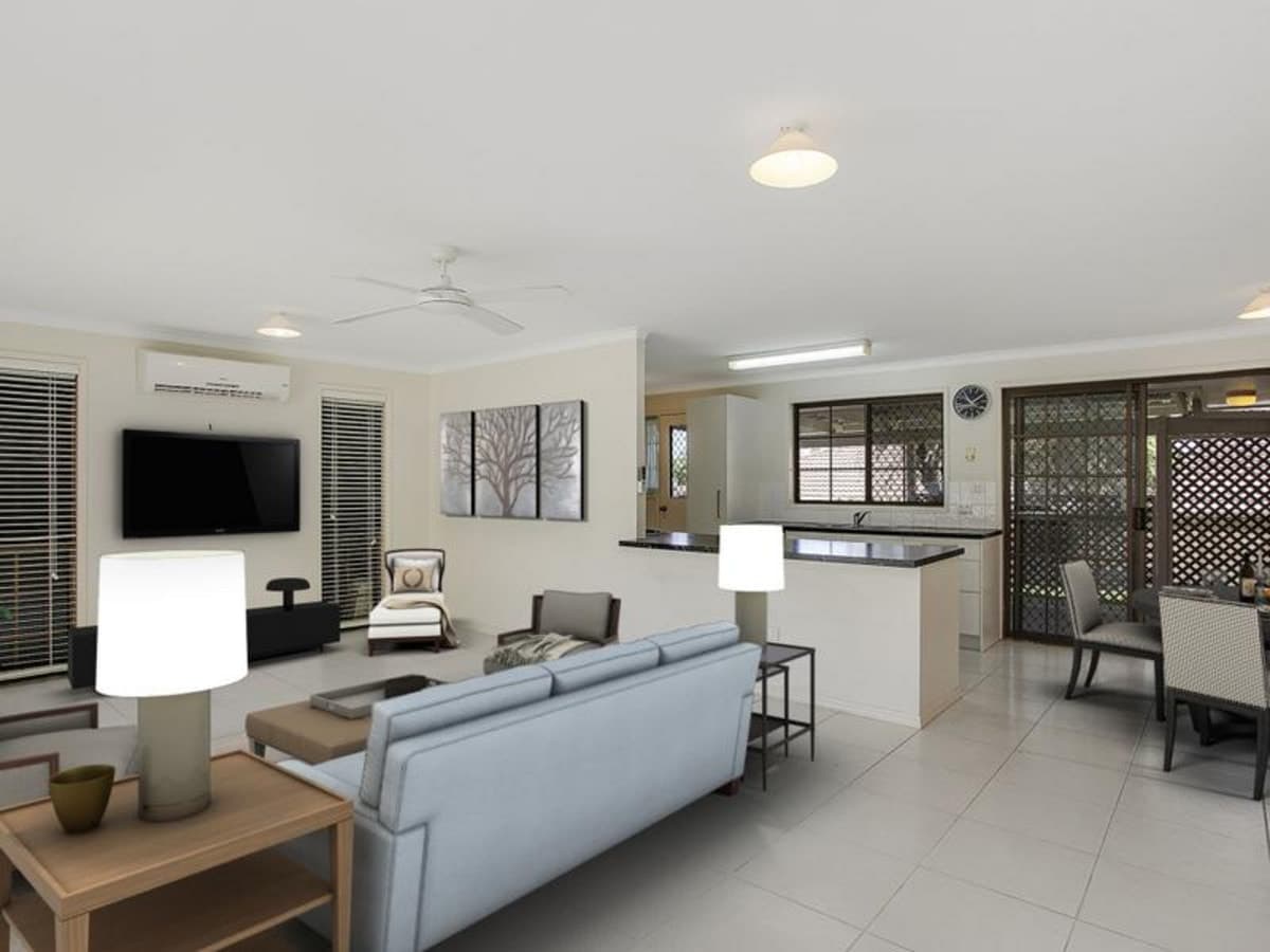 2/160 Bardon Avenue, MIAMI, Miami - Image 1