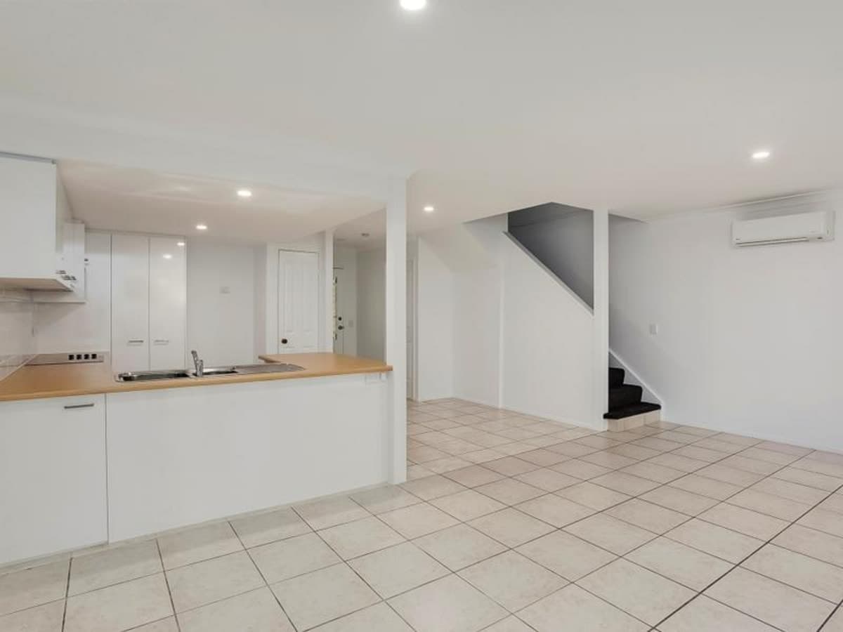 17/1 Township Drive, BURLEIGH HEADS, Burleigh Heads - Thumbnail 3