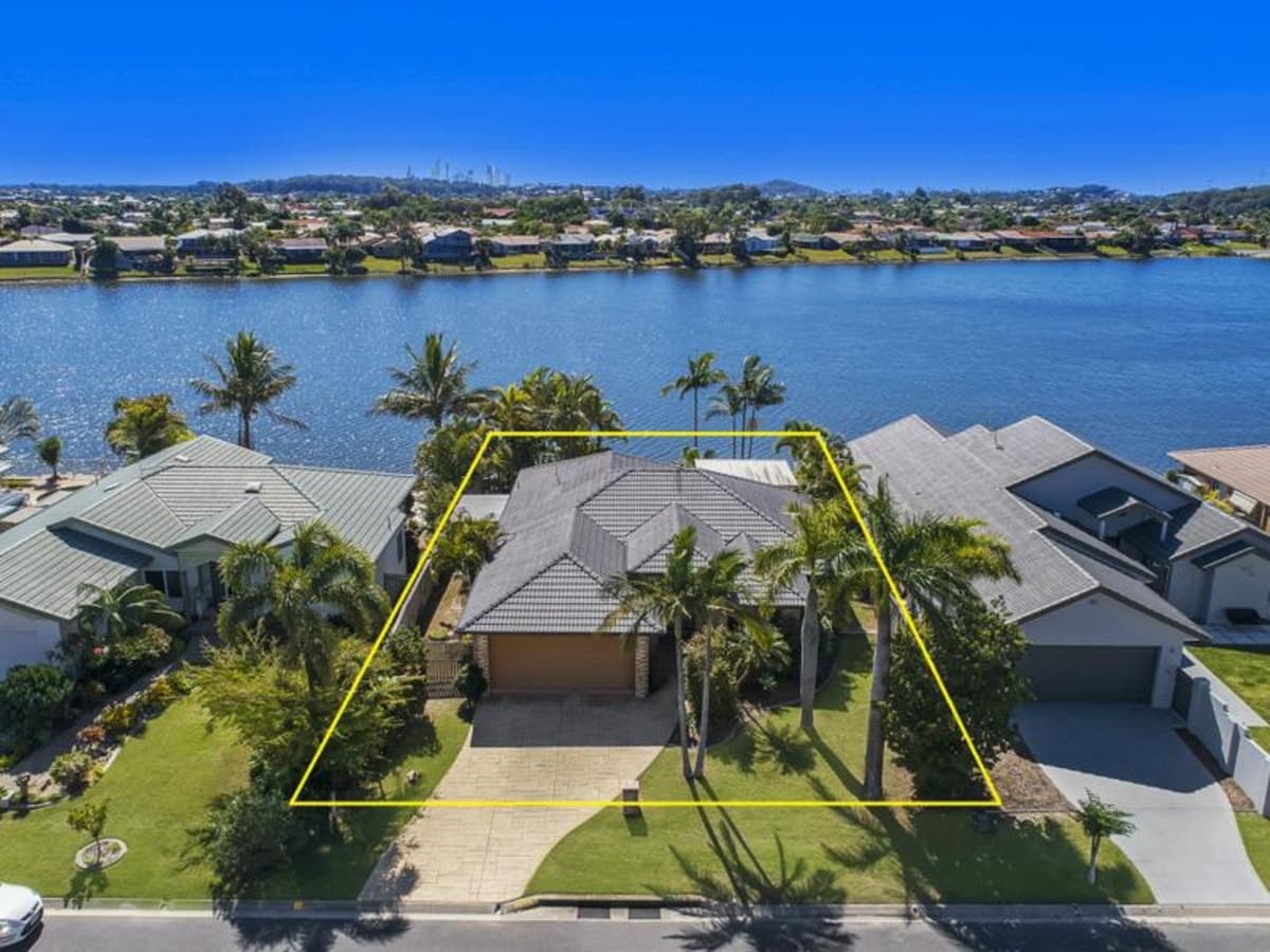 53 Wedgebill Parade, BURLEIGH WATERS, Burleigh Waters - Thumbnail 2