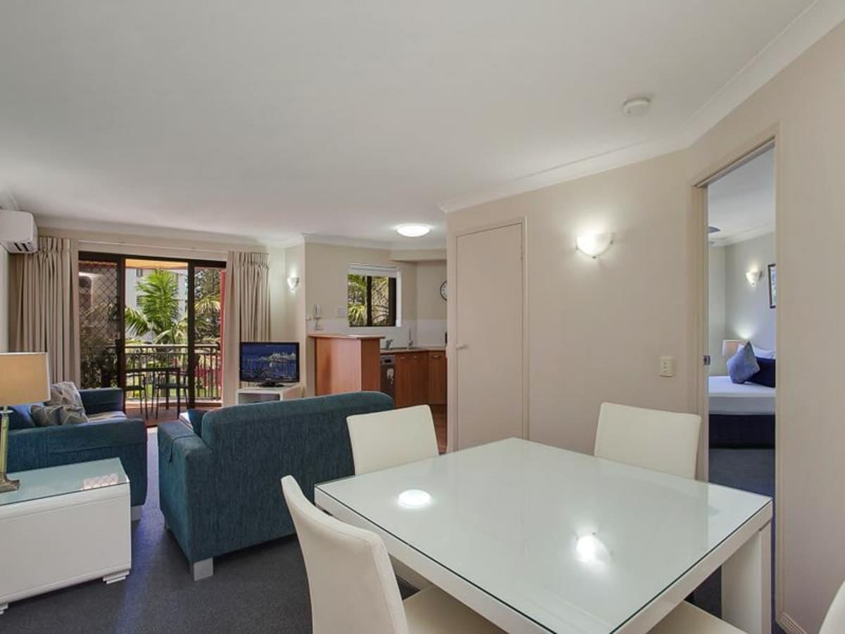 34/5 Fourth Avenue, BURLEIGH HEADS, Burleigh Heads - Image 1