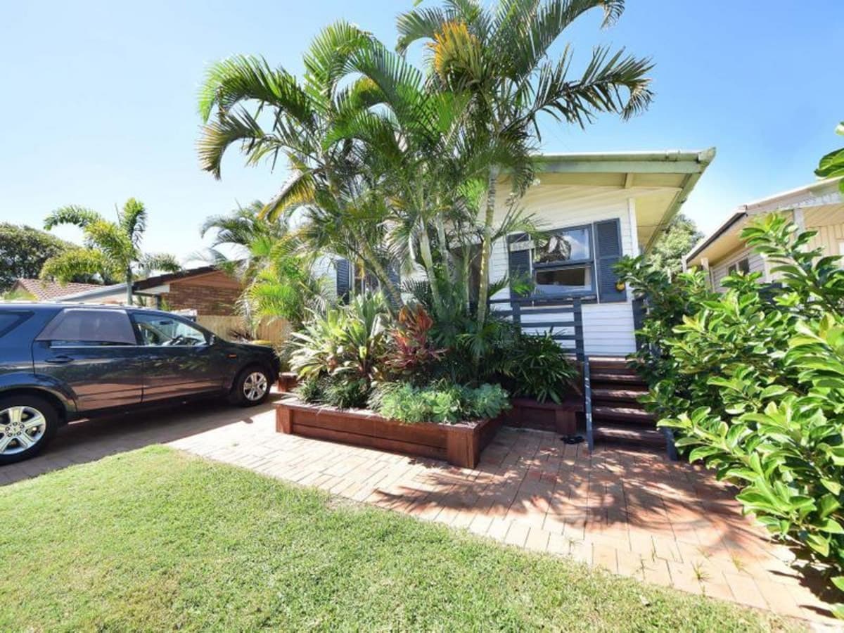 103 Sunshine Parade Street, MIAMI, Miami - Image 1