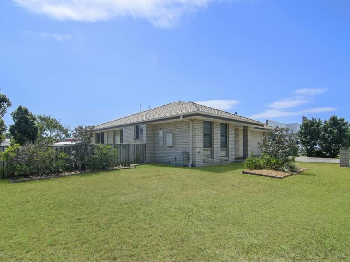 4 Kingair Road, UPPER COOMERA, Upper Coomera - Thumbnail 2