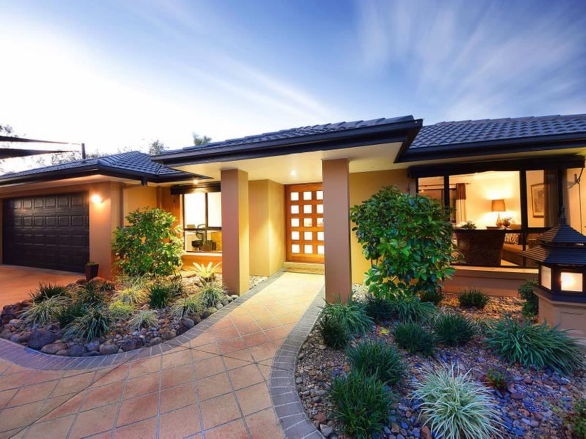 36 Shoalwater Court, BURLEIGH WATERS, Burleigh Waters - Image 1