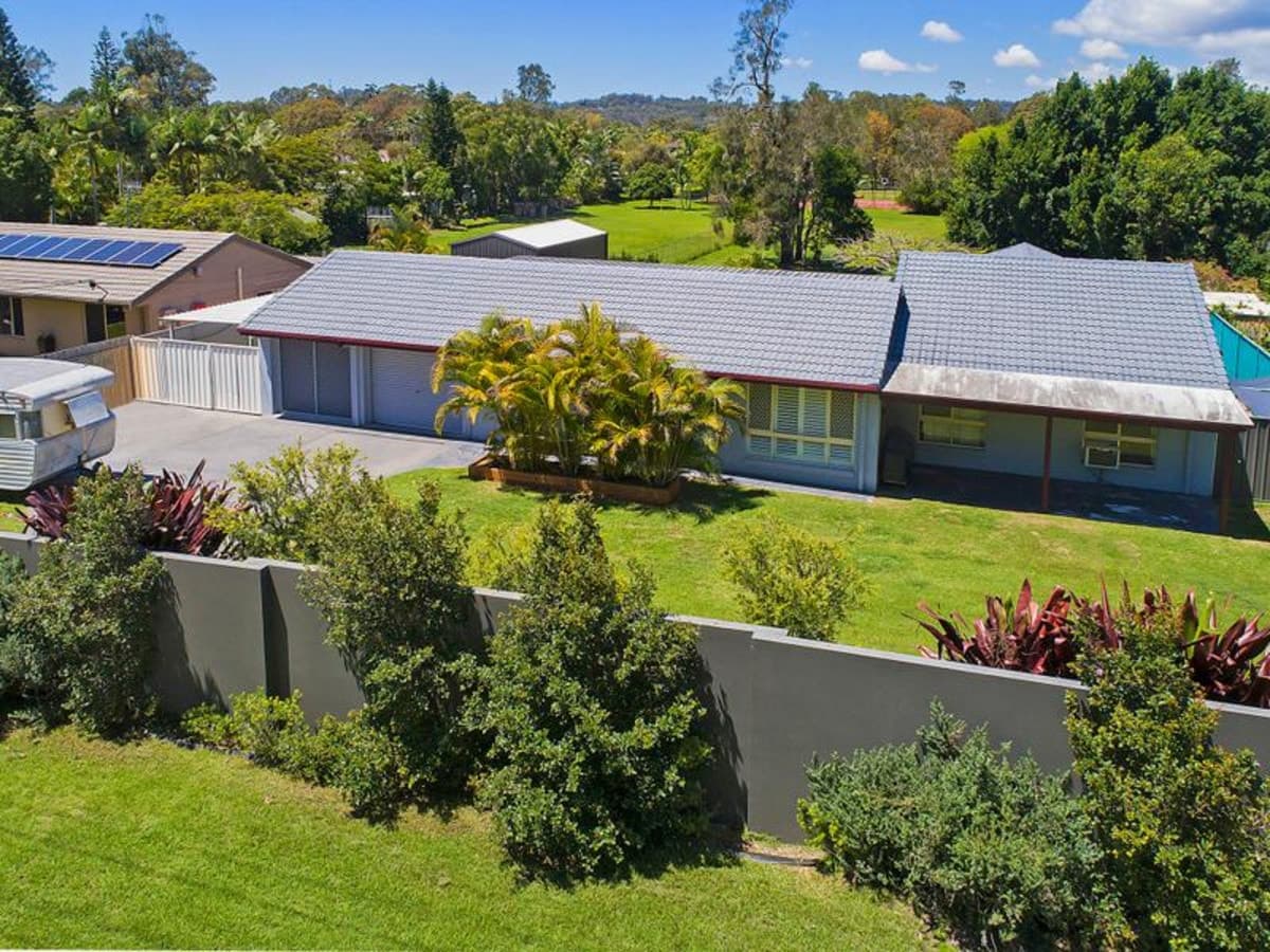 116 Tallebudgera Creek Road, TALLEBUDGERA, Tallebudgera - Thumbnail 2