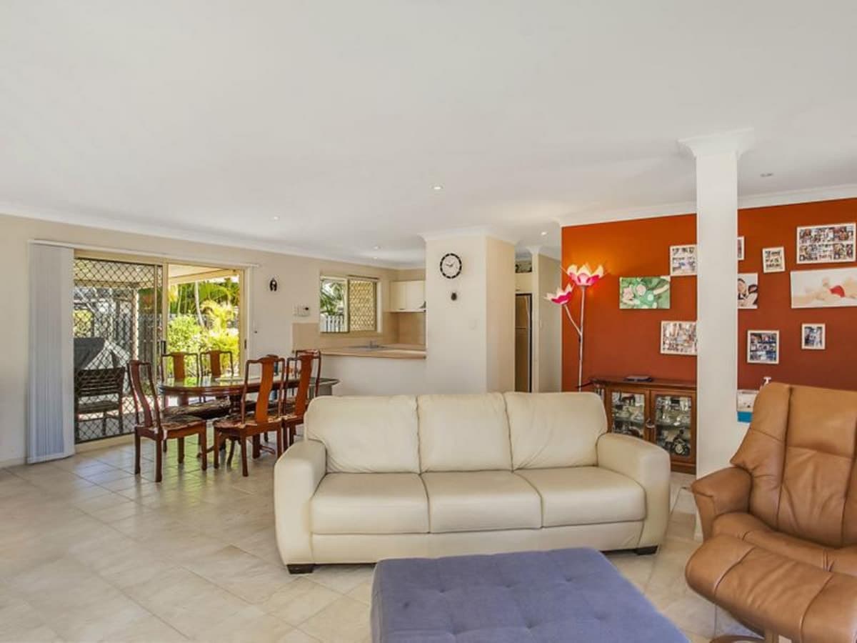 14 Raven Parade, BURLEIGH WATERS, Burleigh Waters - Thumbnail 3