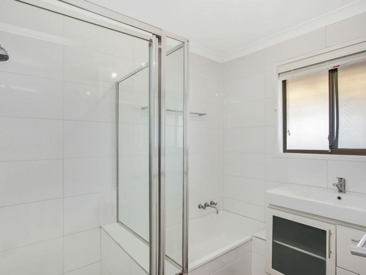 2/19 Sunbird Street, BURLEIGH WATERS, Burleigh Waters - Thumbnail 8