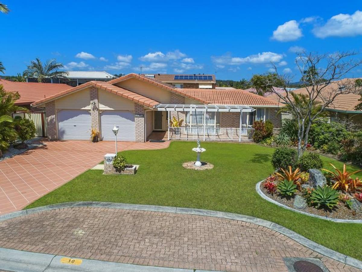 10 Myna Way, BURLEIGH WATERS, Burleigh Waters - Thumbnail 2