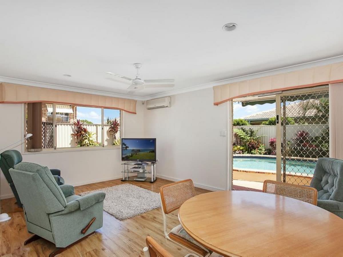 10 Myna Way, BURLEIGH WATERS, Burleigh Waters - Thumbnail 6