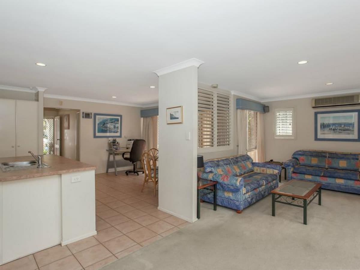 4 Lakes Circuit, BURLEIGH WATERS, Burleigh Waters - Image 1
