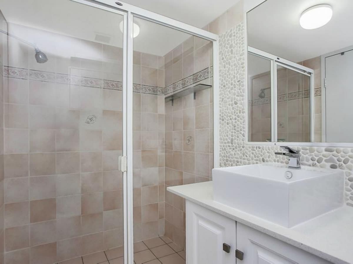 10/2489-2497 Gold Coast Highway, MERMAID BEACH, Mermaid Beach - Thumbnail 7