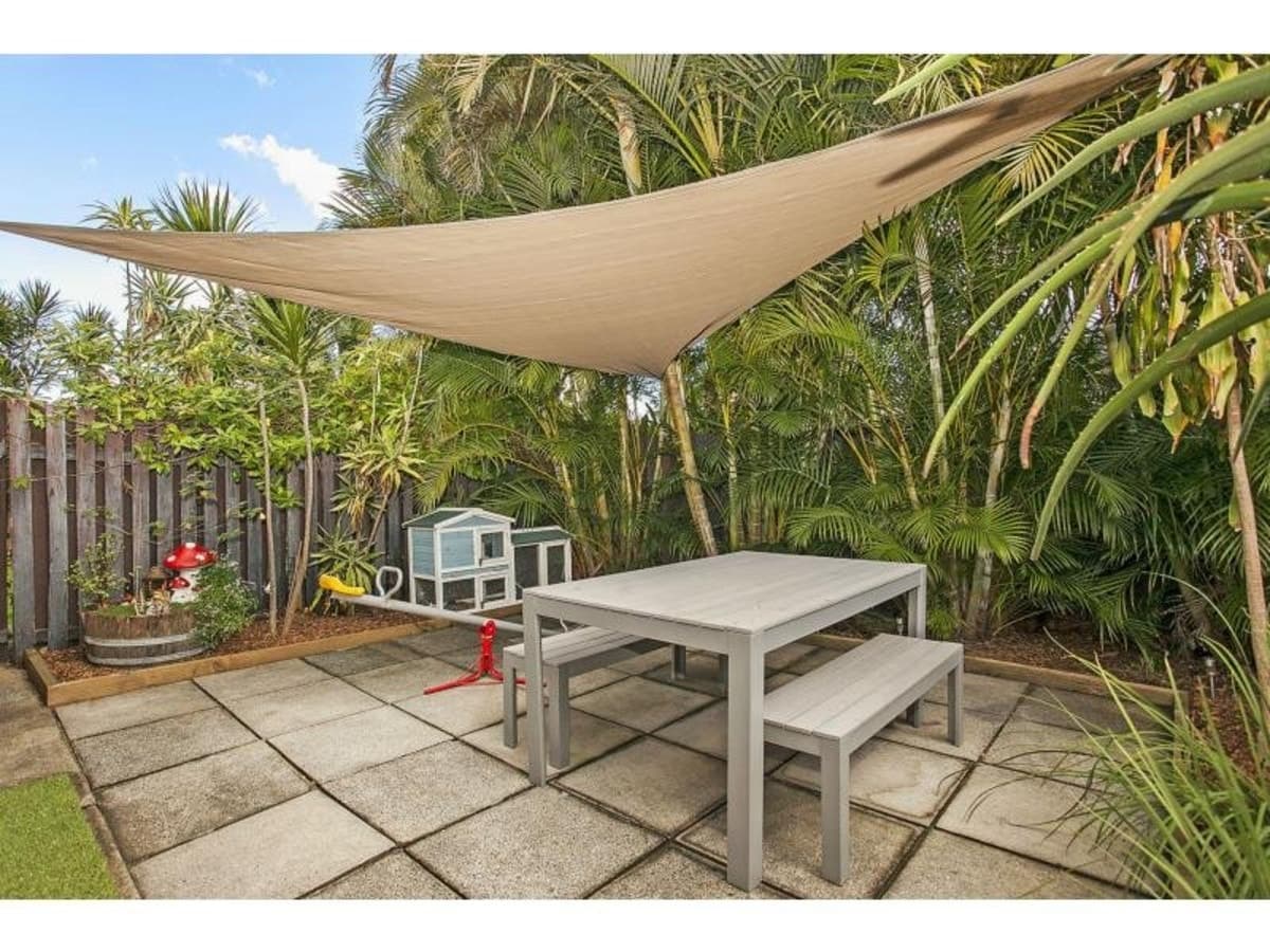 3/111 Sunshine Boulevard, MERMAID WATERS, Mermaid Waters - Thumbnail 3
