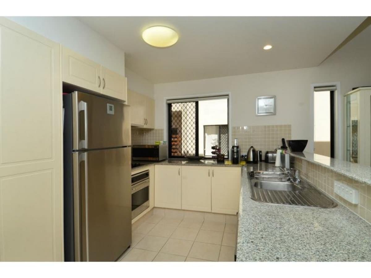 3/12 Winton Terrace, VARSITY LAKES, Varsity Lakes - Thumbnail 3